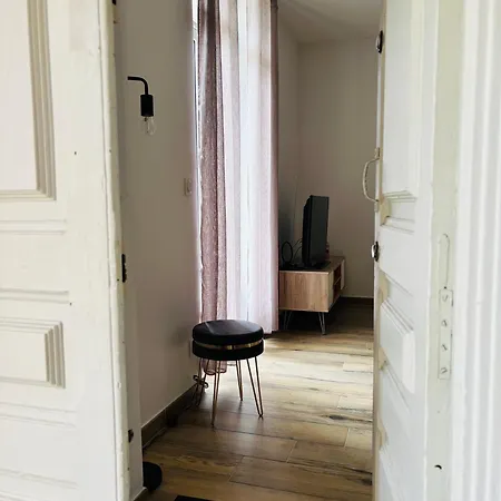 Casa Straboni Daire *